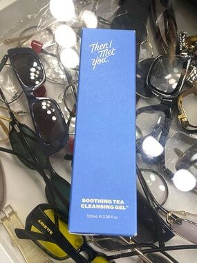 Then I Met You Soothing Tea Cleansing Gel - Blue Box